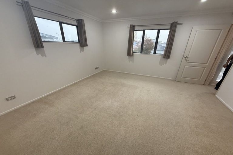 Photo of property in 30 Kestev Drive, Flat Bush, Auckland, 2016