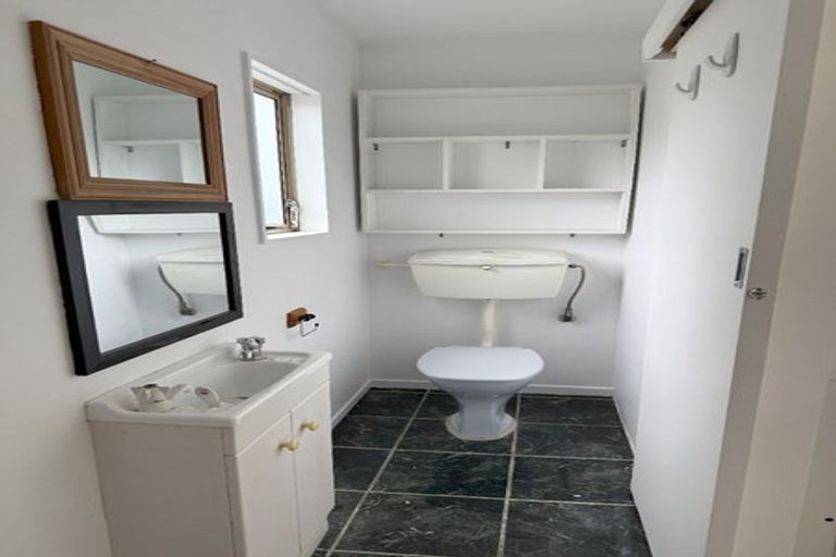 Photo of property in 13 Denvir Street, Strowan, Christchurch, 8052