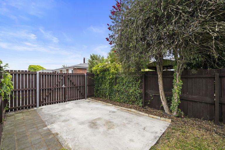Photo of property in 1/177a Grimseys Road, Redwood, Christchurch, 8051