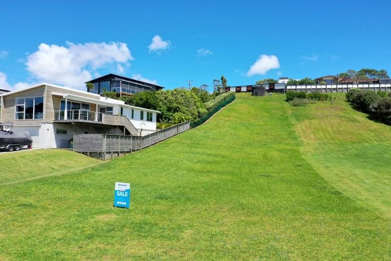 Photo of property in 15 Riverview Place, Waipu, 0582