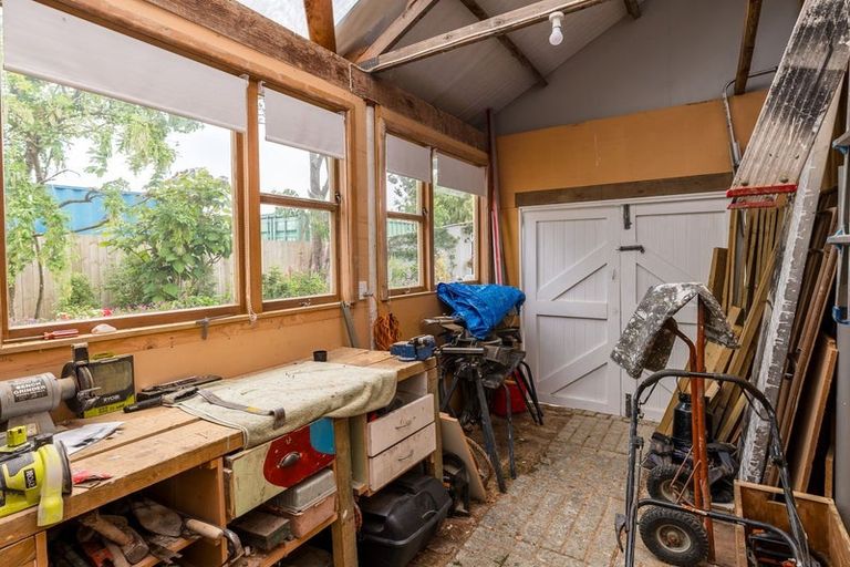 Photo of property in 14 Exeter Street, Waimate, 7924