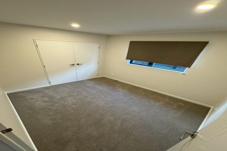 Photo of property in 26 Pohewa Road, Silverdale, 0932