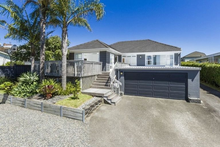 Photo of property in 10 Spencer Terrace, Hauraki, Auckland, 0622