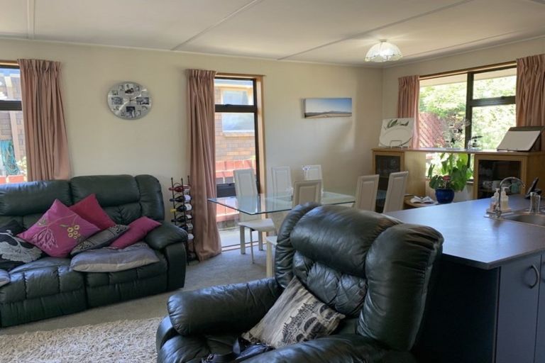 Photo of property in 18 Syndic Street, Cromwell, 9310