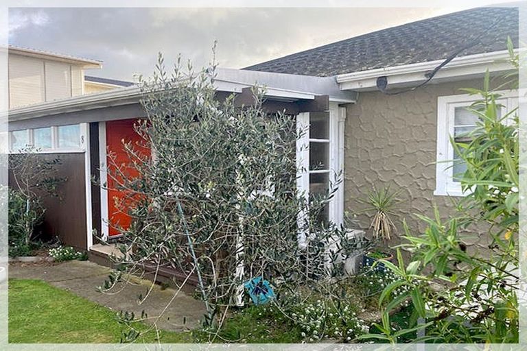 Photo of property in 8 Huia Street, Foxton Beach, Foxton, 4815