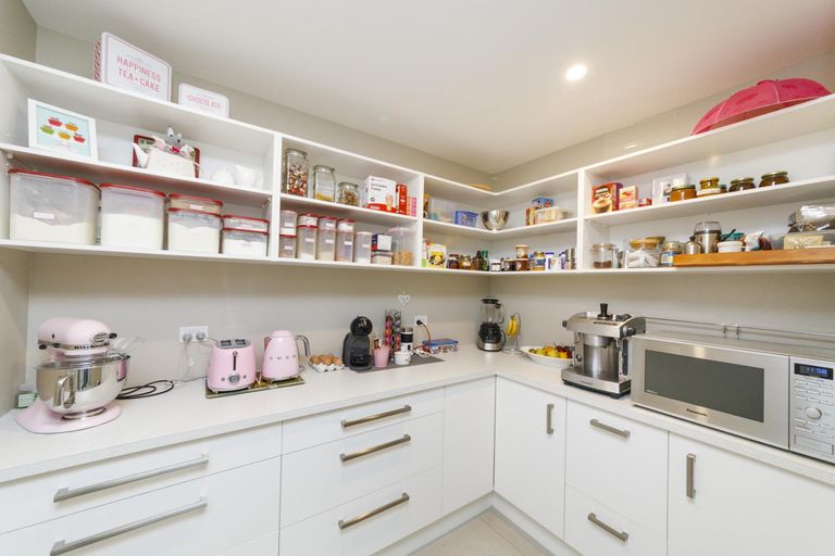 Photo of property in 3 Newmarket Lane, Awapuni, Palmerston North, 4412