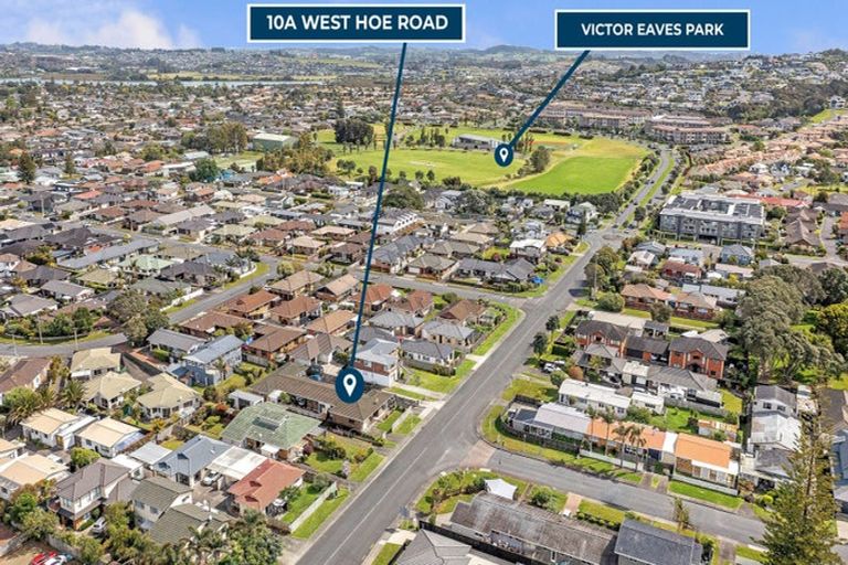 Photo of property in 10a West Hoe Road, Orewa, 0931