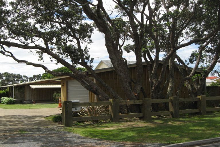 Photo of property in 61a Laurence Street, Manly, Whangaparaoa, 0930