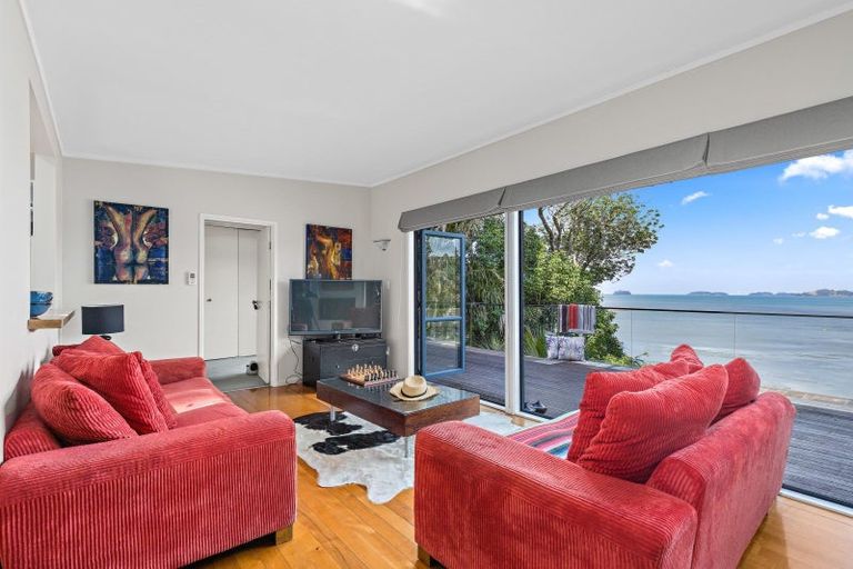 Photo of property in 12 Clinton Road, Tawharanui Peninsula, Warkworth, 0986