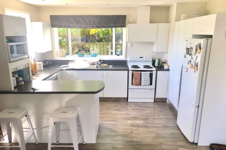 Photo of property in 38 Greenhaven Drive, Burwood, Christchurch, 8083