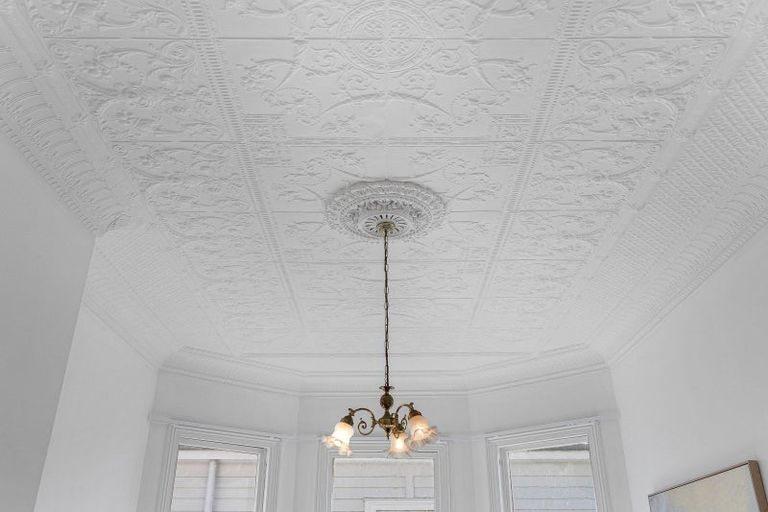 Photo of property in 1 Grahame Street, Devonport, Auckland, 0624