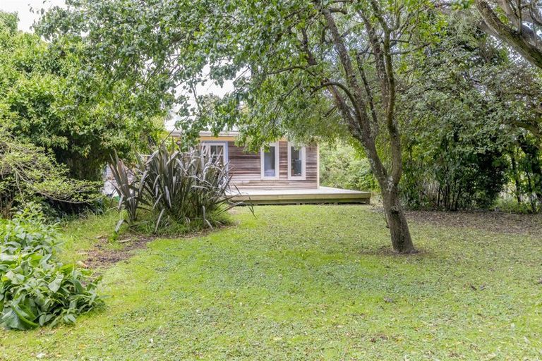Photo of property in 84 Rangiuru Road, Otaki Beach, Otaki, 5512