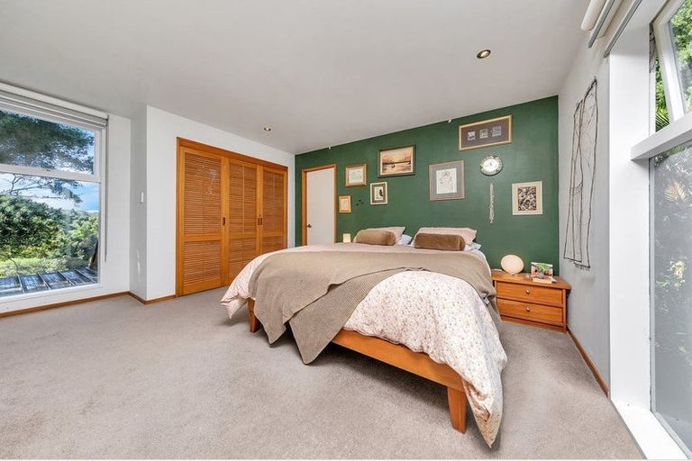 Photo of property in 186c Woodlands Park Road, Titirangi, Auckland, 0604