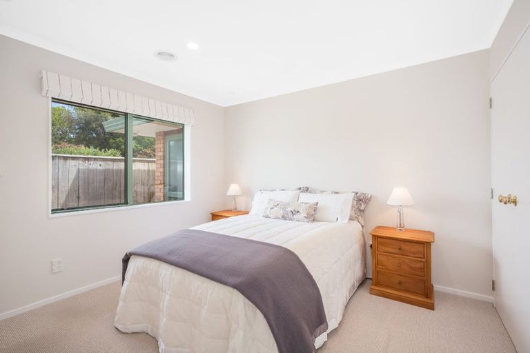 Photo of property in 6 Horopito Road, Waikanae, 5036