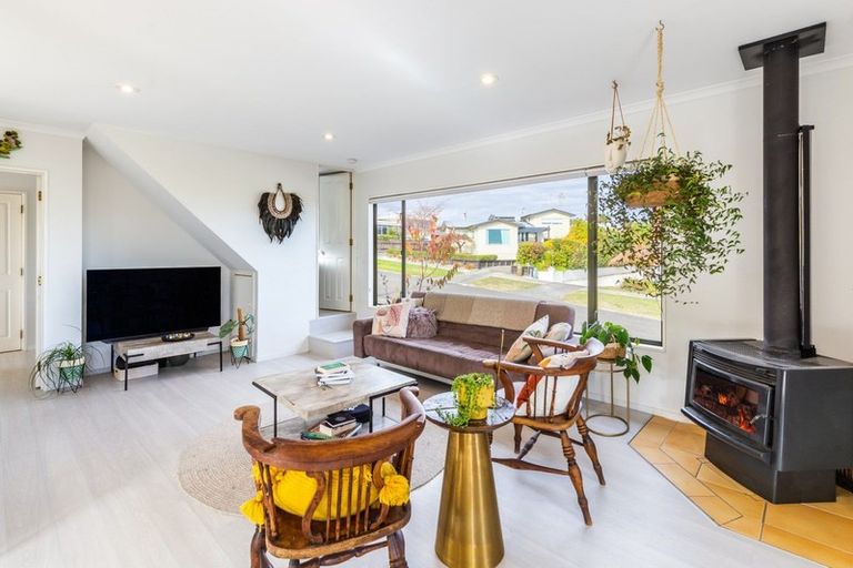 Photo of property in 2/22 Korimako Road, Waipahihi, Taupo, 3330