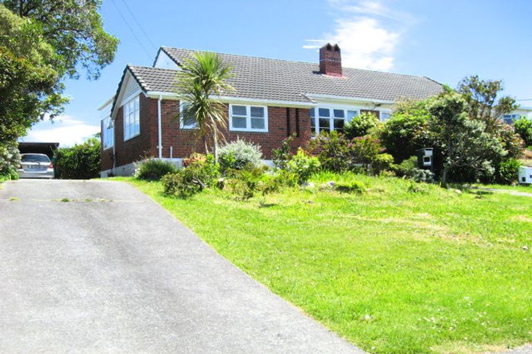 Photo of property in 29 Mandalay Terrace, Khandallah, Wellington, 6035