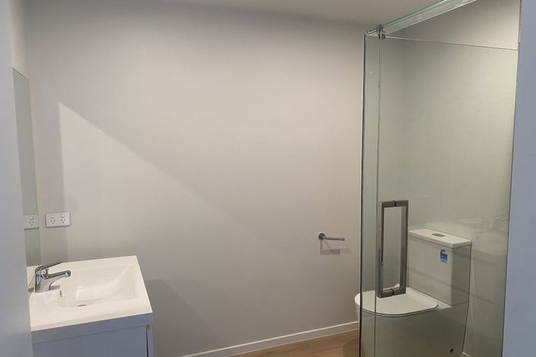 Photo of property in 7/90 Knights Road, Hutt Central, Lower Hutt, 5010