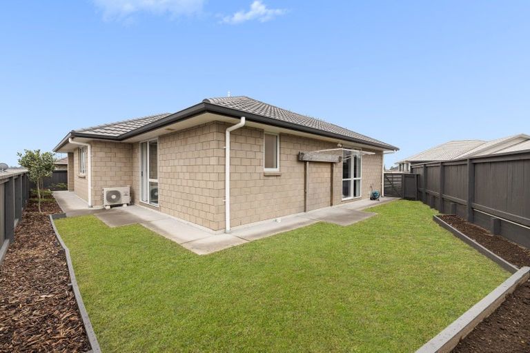 Photo of property in 34 Richardson Road, Omokoroa, 3114