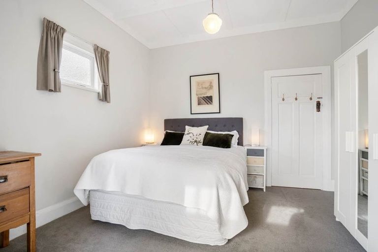 Photo of property in 54 Ellerton Road, Mount Eden, Auckland, 1024
