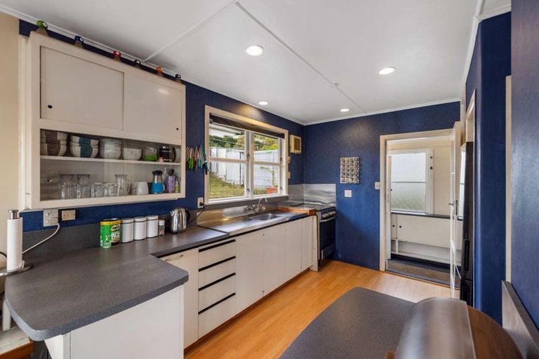 Photo of property in 33 Winter Street, Mangapapa, Gisborne, 4010