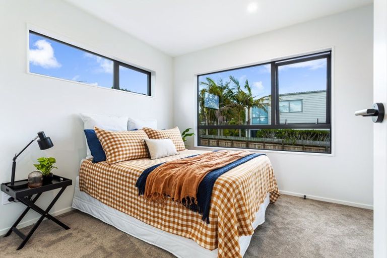 Photo of property in 6/12 Fraser Road, Narrow Neck, Auckland, 0624