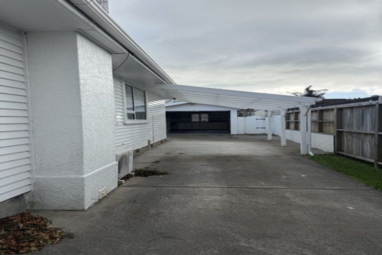 Photo of property in 22 Ngahere Street, Otumoetai, Tauranga, 3110