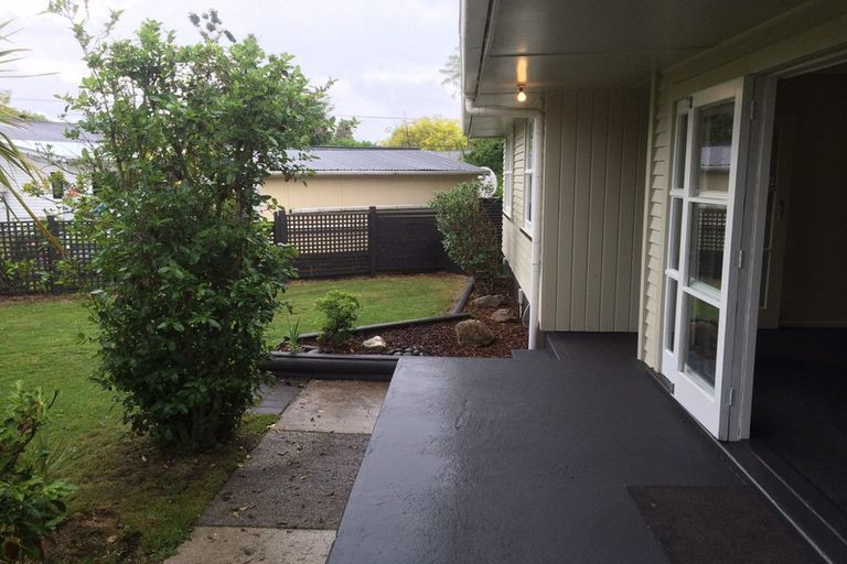 Photo of property in 4 Clyde Street, Utuhina, Rotorua, 3015