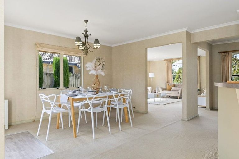 Photo of property in 31 Cairns Crescent, Rototuna, Hamilton, 3210