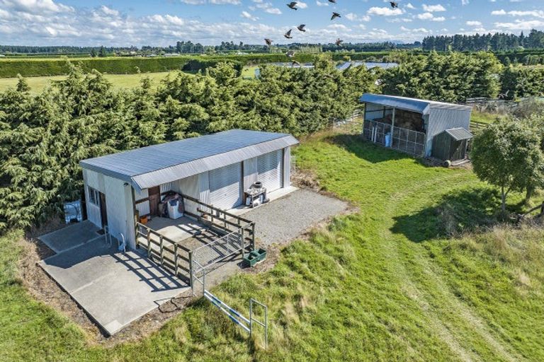 Photo of property in 378 Priors Road, Fernside, Rangiora, 7471