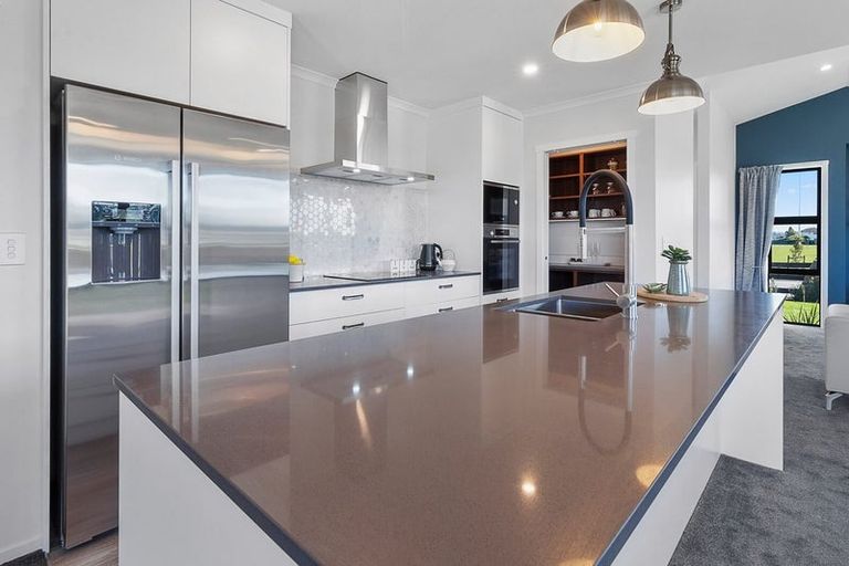 Photo of property in 1 Rapana Drive, Tuakau, 2121