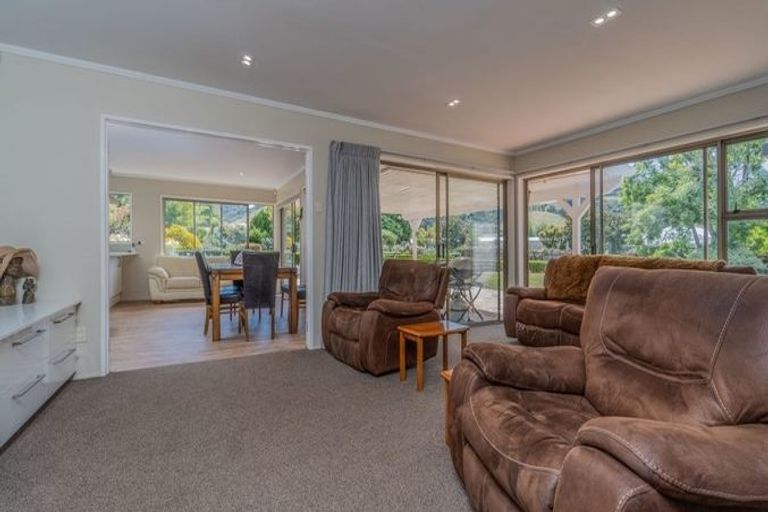 Photo of property in 11 O'leary Road, Pokeno, 2471