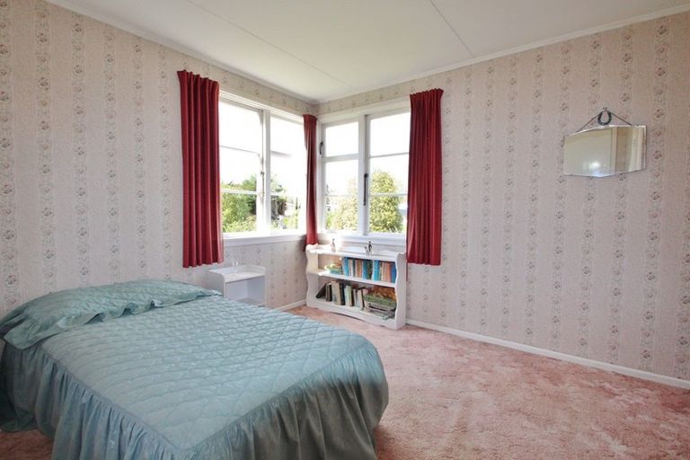 Photo of property in 61 Middle Street, Pukerau, Gore, 9772