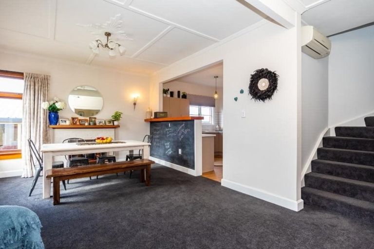 Photo of property in 98a Avenue Road, West End, Timaru, 7910