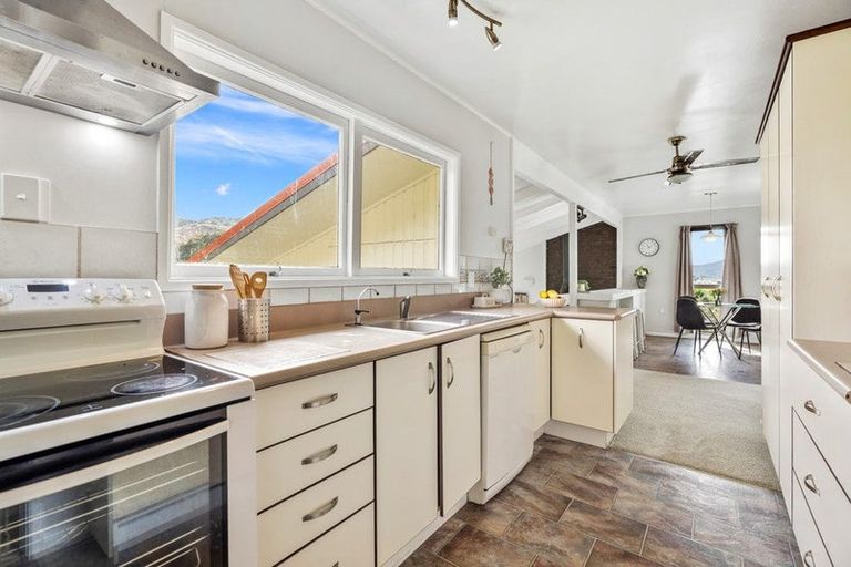 Photo of property in 98 Hospital Road, Horahora, Whangarei, 0110