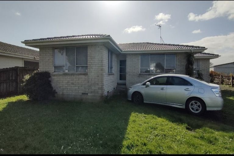 Photo of property in 4 Joanne Place, Rosehill, Papakura, 2113