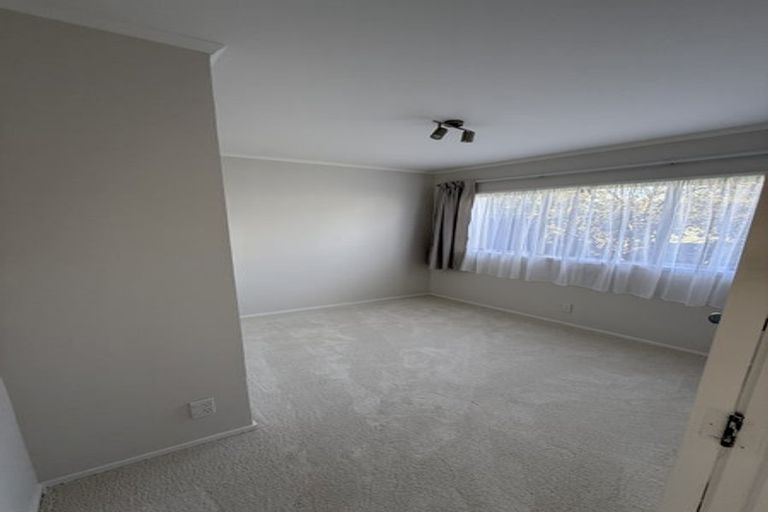 Photo of property in 1/35 Vivian Wilson Drive, Eastern Beach, Auckland, 2012