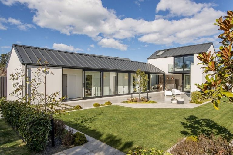 Photo of property in 44 Bluestone Drive, Parklands, Christchurch, 8083