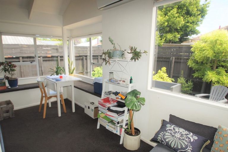 Photo of property in 32a Jennifer Street, Bryndwr, Christchurch, 8053