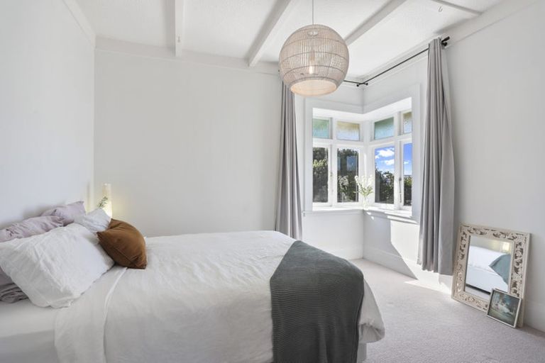 Photo of property in 2/55 Chislehurst Street, Henderson, Auckland, 0612