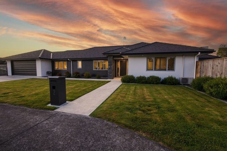 Photo of property in 2 Kilsby Place, Levin, 5510