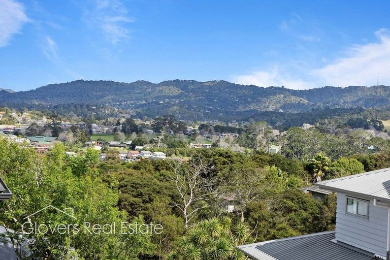 Photo of property in 3 Western Court, Sunnyvale, Auckland, 0612