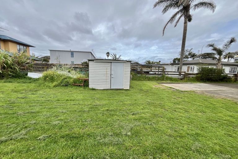 Photo of property in 93 Princess Street, Waitara, 4320