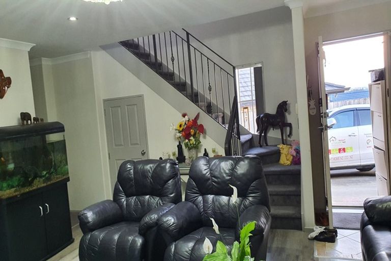 Photo of property in 76b Rathmar Drive, Manurewa, Auckland, 2105