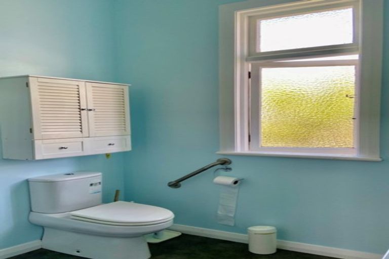 Photo of property in 263 Oxford Street, South Dunedin, Dunedin, 9012