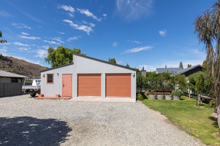 Photo of property in 10 Ray Street, Cromwell, 9310