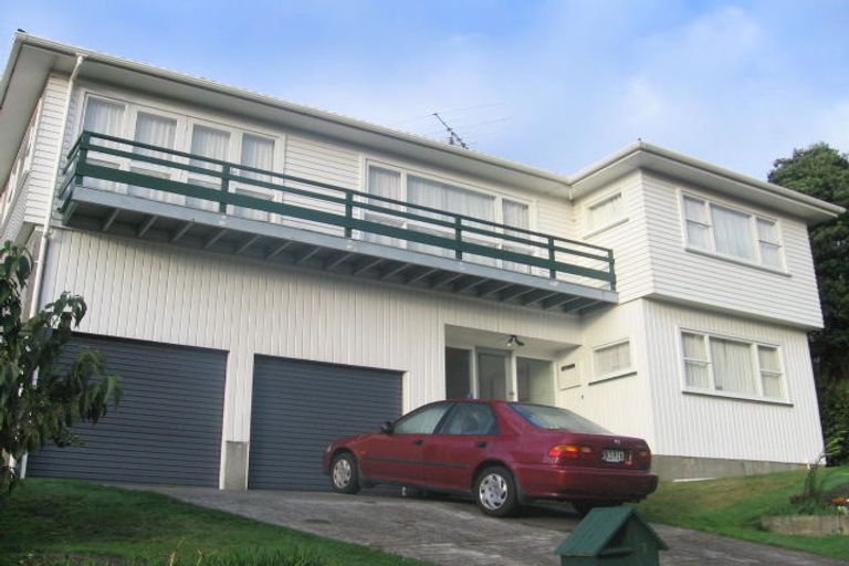 Photo of property in 7 Fyvie Avenue, Tawa, Wellington, 5028