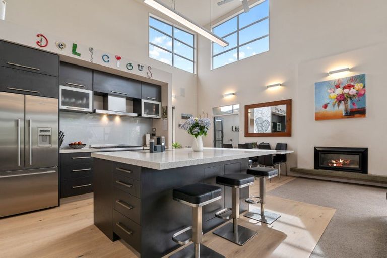 Photo of property in 10b Hilton Road, Lynmore, Rotorua, 3010