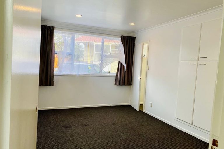 Photo of property in 12 Friesian Drive, Mangere, Auckland, 2022