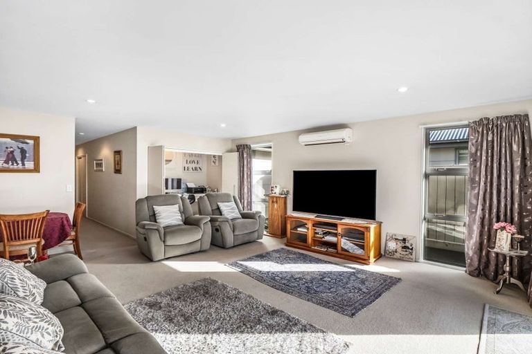 Photo of property in 34 Cassino Street, Rangiora, 7400