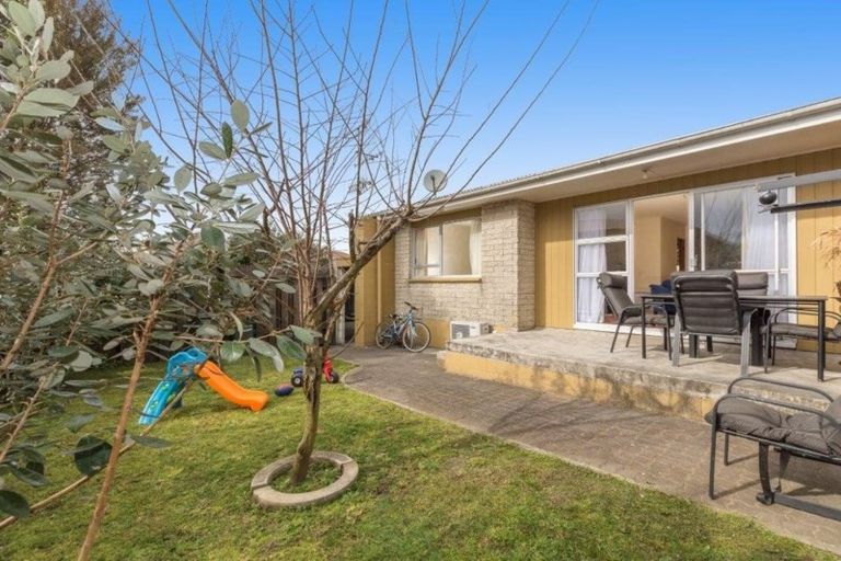 Photo of property in 2/23 Robins Road, Judea, Tauranga, 3110